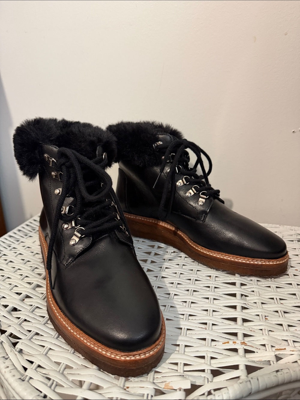 Botkier Winter Black Leather with Top Faux-Fur Collar Lace-Up Ankle Boots